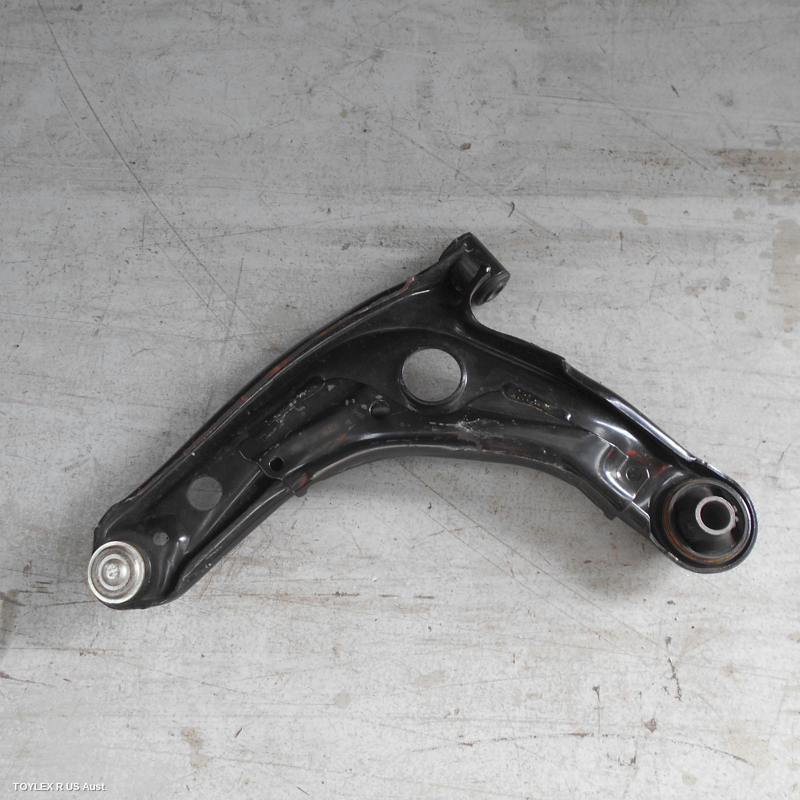 TOYOTA PRIUS 2012 Right Front Lower Control Arm NHP10R