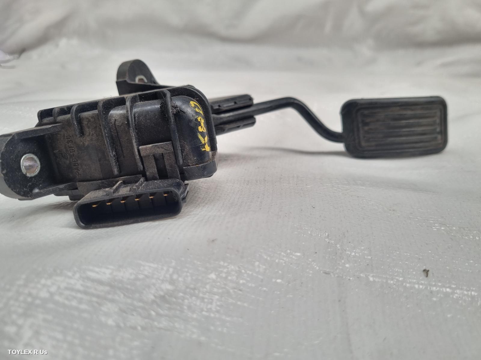 TOYOTA HIACE 2015 Pedal Assembly ACCELERATOR PEDAL, TRH/KDH