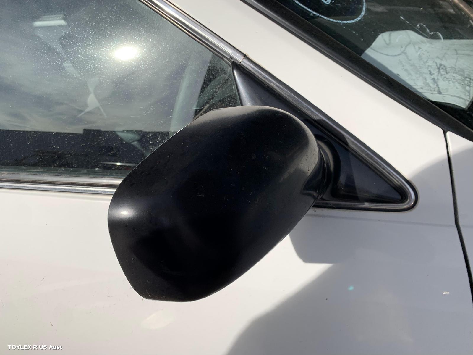 TOYOTA CAMRY 2001 Right Door Mirror SK20, POWER, BLACK