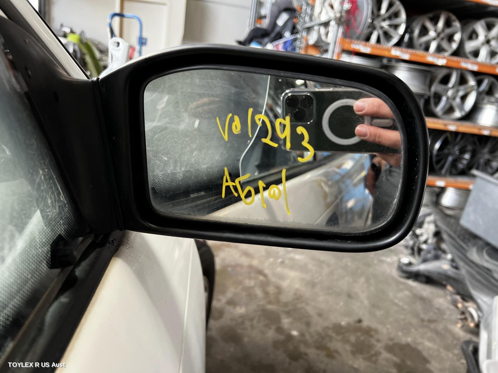TOYOTA COROLLA 1997 Right Door Mirror AE101, MANUAL