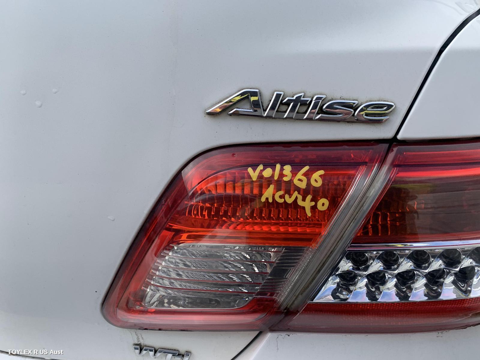 TOYOTA CAMRY 2011 Rear Garnish BOOTLID LAMP (RH SIDE), STANDARD, LED TYPE, ACV40/SPORTIVO