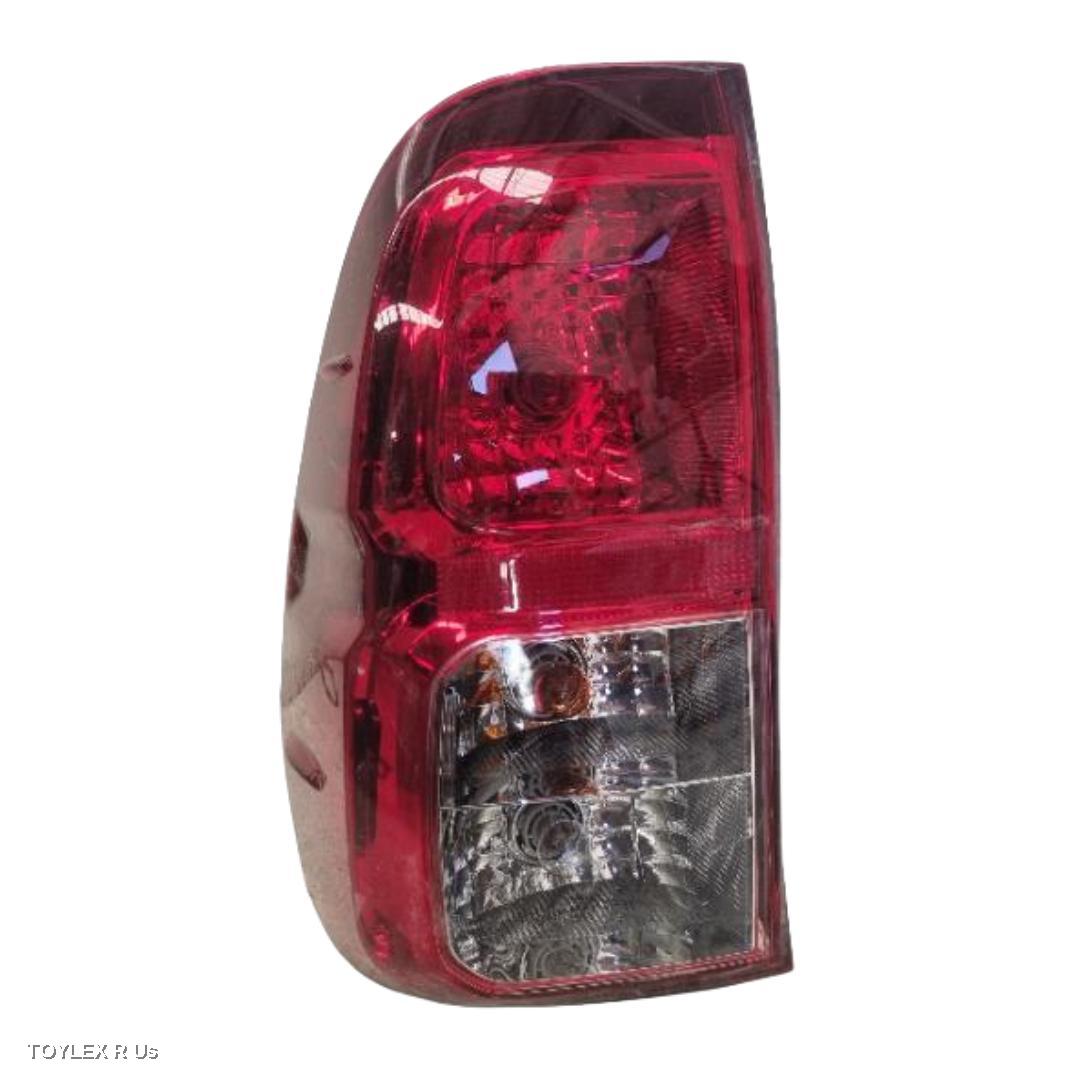 TOYOTA HILUX 2018 Left Taillight IN BODY, UTE, OK-37