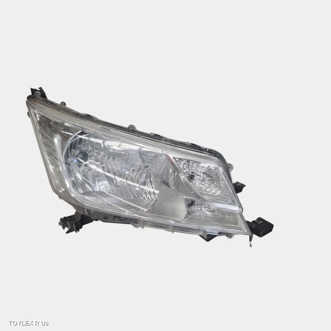 TOYOTA HIACE 2020 Right Headlamp 300 SERIES, W/ HALOGEN TYPE