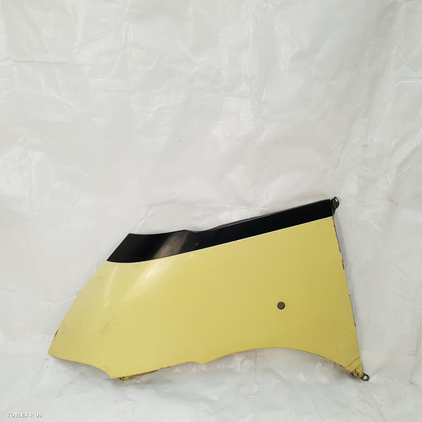 TOYOTA ESTIMA 1992 Left Guard NARROW BODY TYPE, 91-99 (IMPORT)