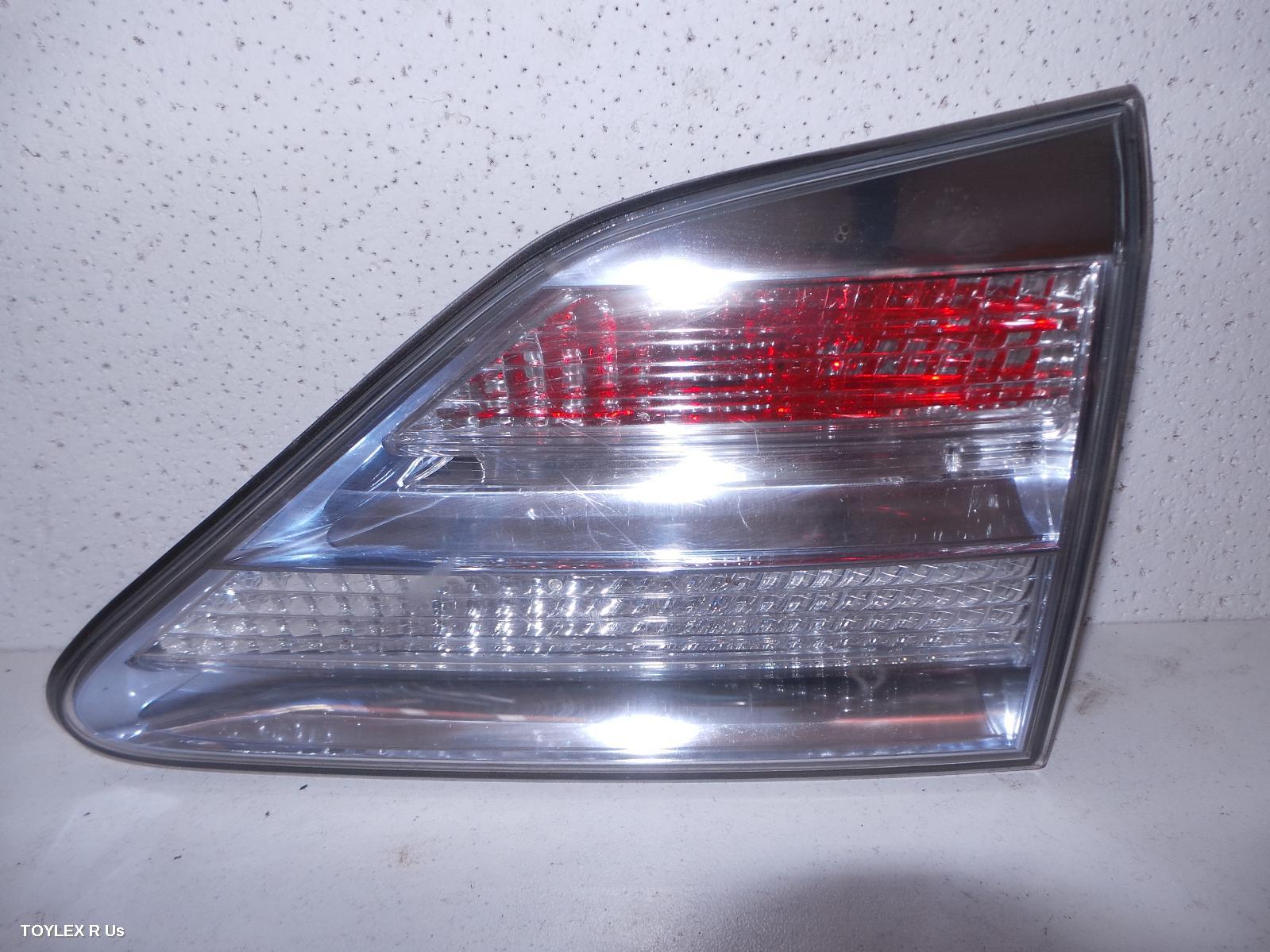 LEXUS RX SERIES 2012 Rear Garnish TAILGATE LAMP (RH SIDE), GYL15R, RX450H