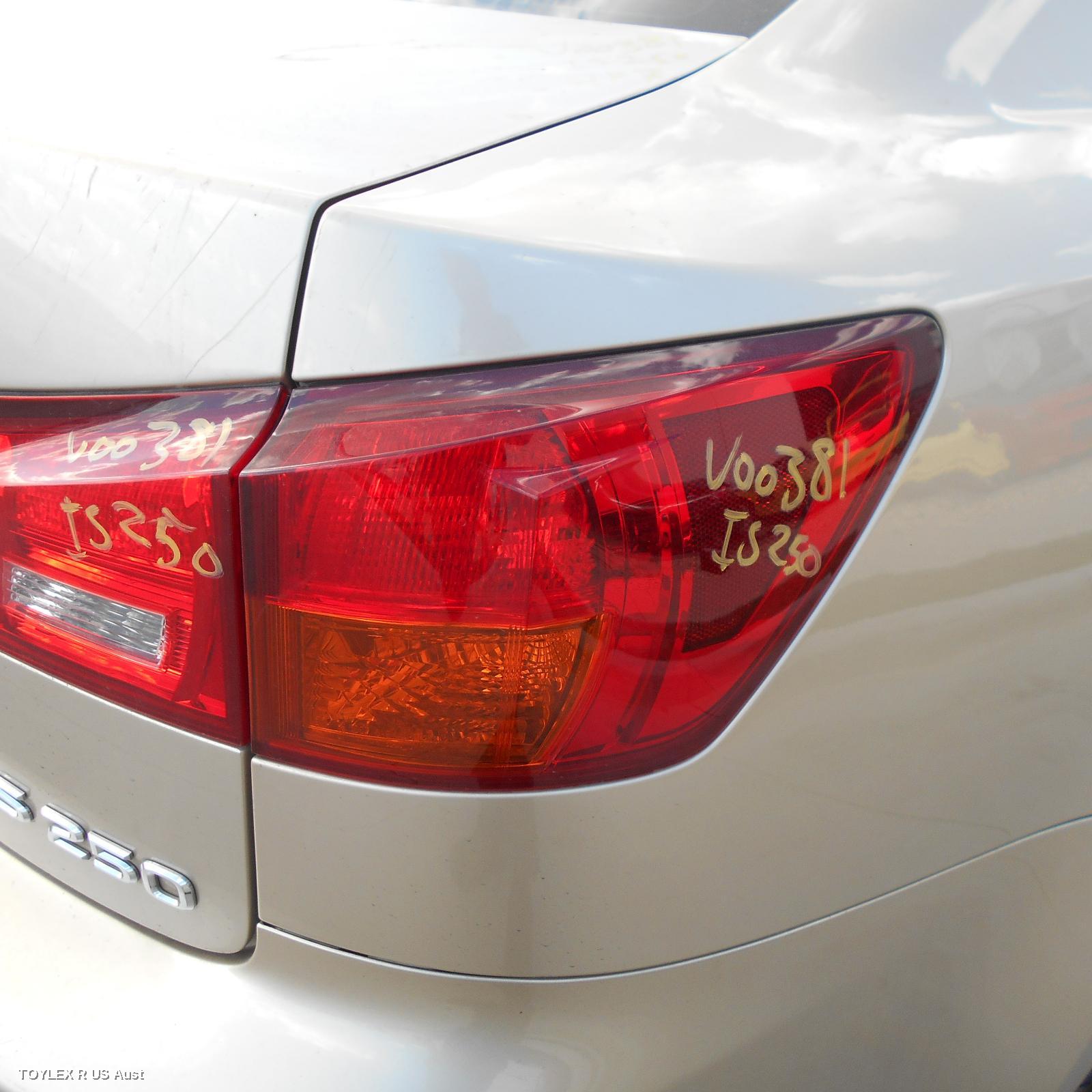 LEXUS IS250/IS250C 2006 Right Taillight IS250, GSE20R, SEDAN, HORIZONTAL TYPE