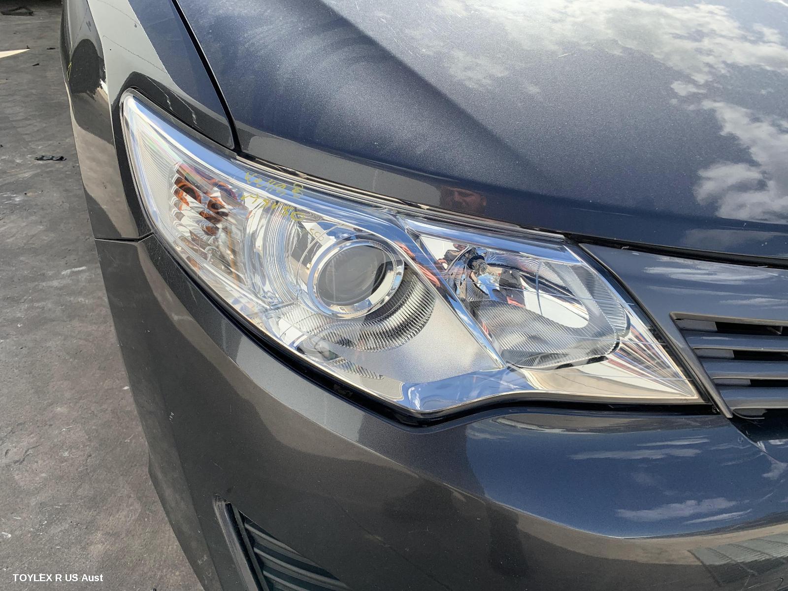 TOYOTA CAMRY 2014 Right Headlamp ASV50, CHROME TYPE