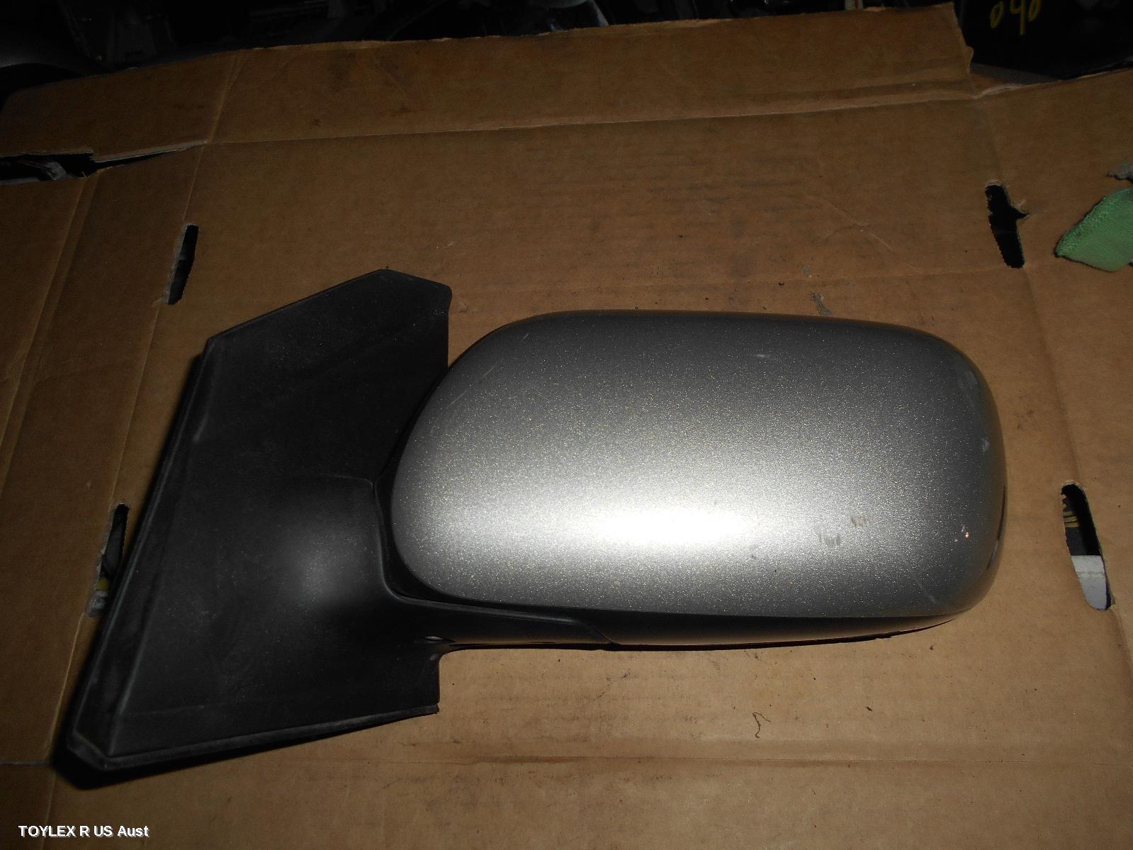 TOYOTA PRIUS 2002 Left Door Mirror NHW10/11R
