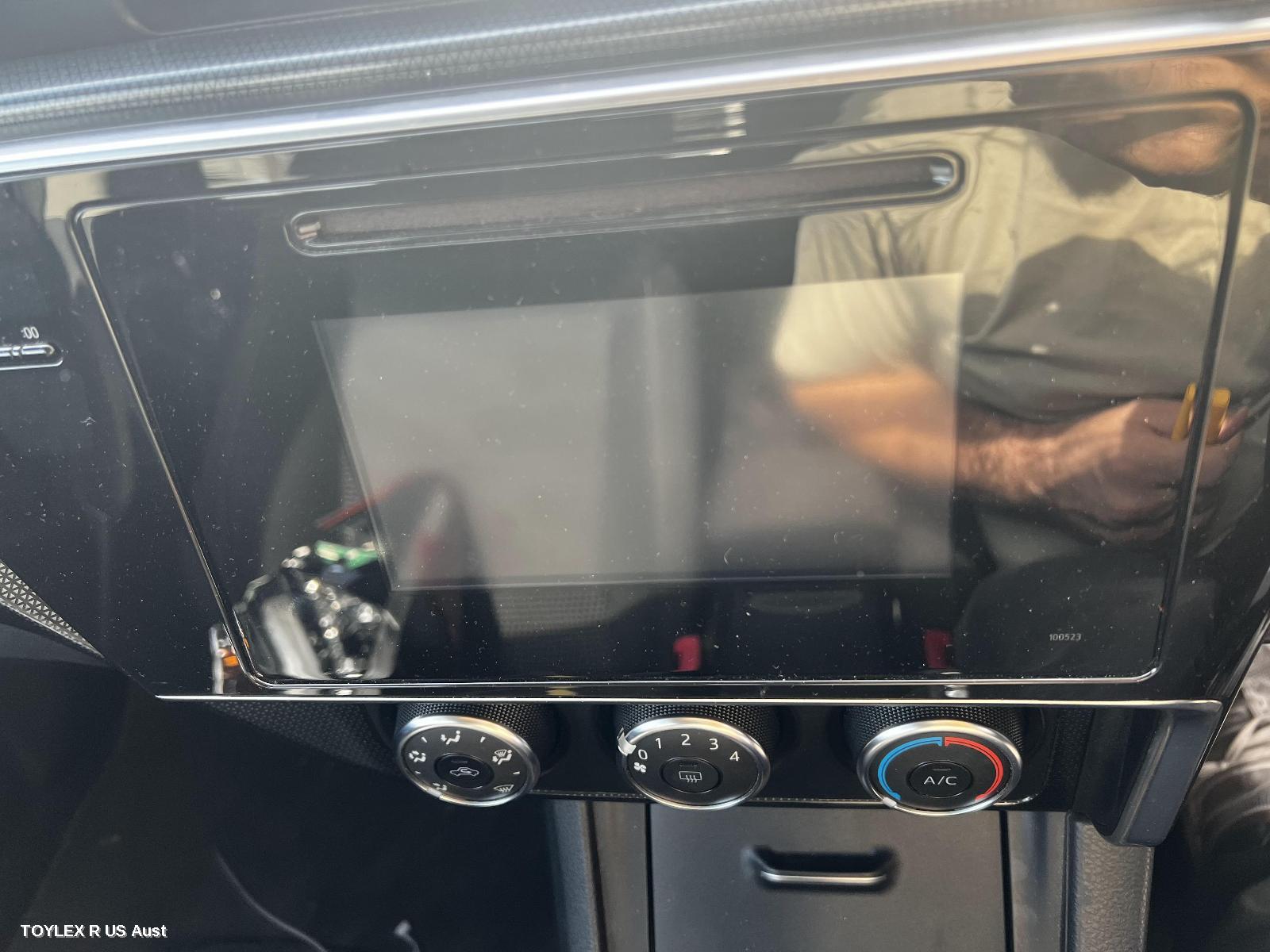 TOYOTA COROLLA 2016 Radio/Cd/Dvd/Sat/Tv 6.1IN TOUCHSCREEN (P/N ON FACE 100523), ZRE182R, HATCH