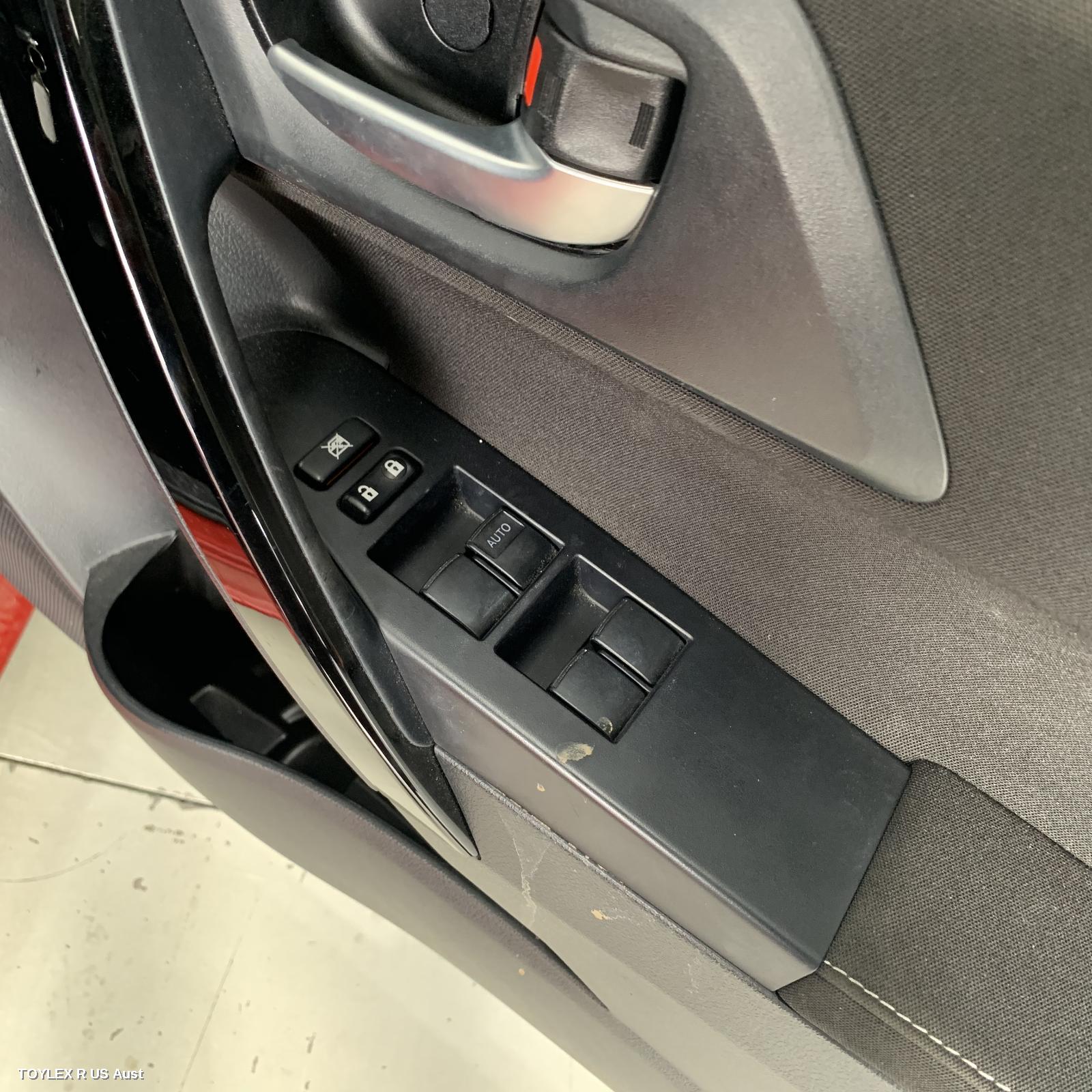TOYOTA COROLLA 2017 Pwr Dr Wind Switch RH FRONT (MASTER SWITCH), ZRE182R, HATCH, STANDARD