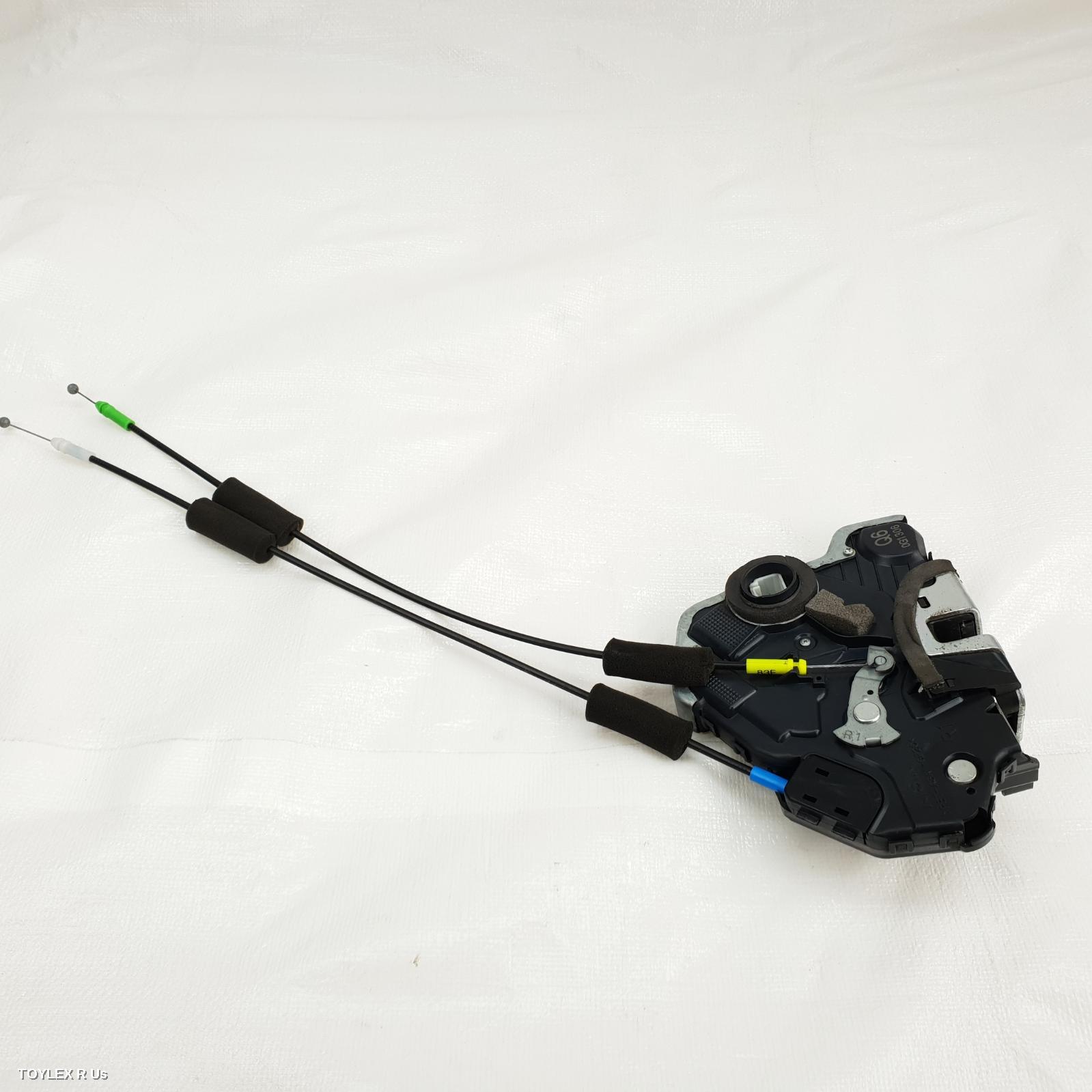 LEXUS RX SERIES 2012 Door/Boot/Gate Lock RIGHT FRONT DOOR LOCK, AL10