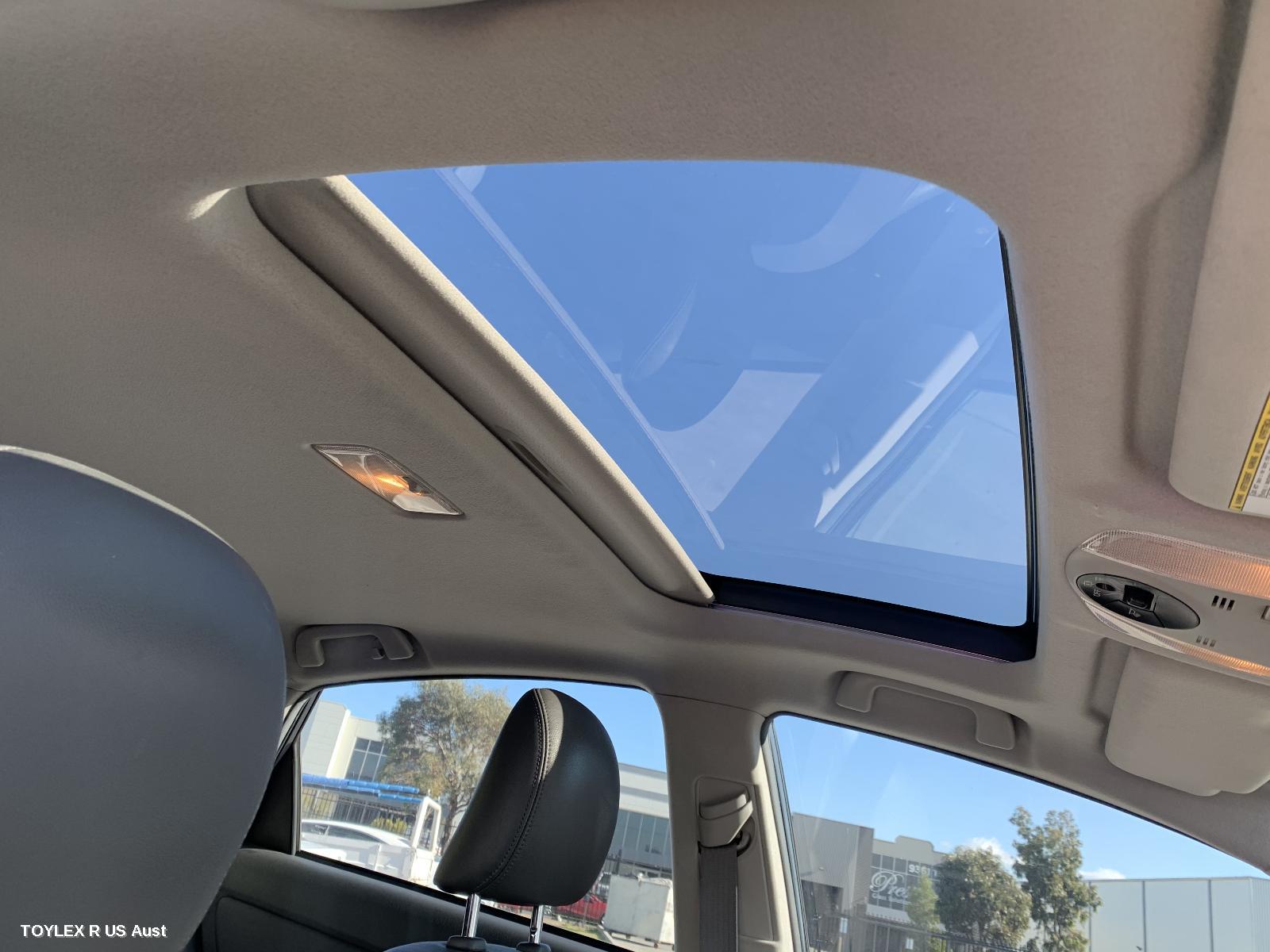 TOYOTA PRIUS 2009 Roof Glass/Sunroof/T ZVW30R, FRONT SUNROOF GLASS