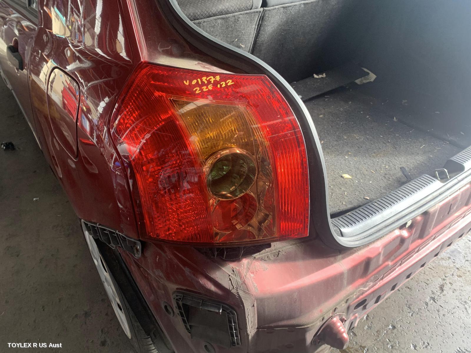 TOYOTA COROLLA 2006 Left Taillight ZZE122 (JAPAN-VIN JTD), HATCH, LENS#