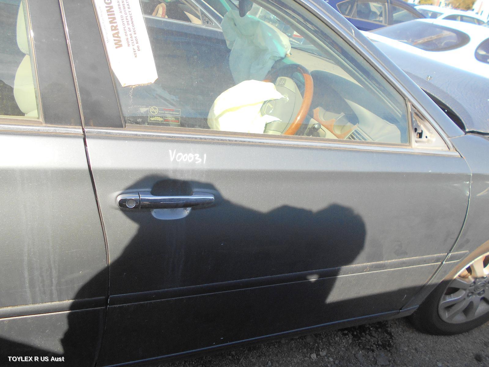 LEXUS ES300 (92-05) 2005 Right Front Door MCV30