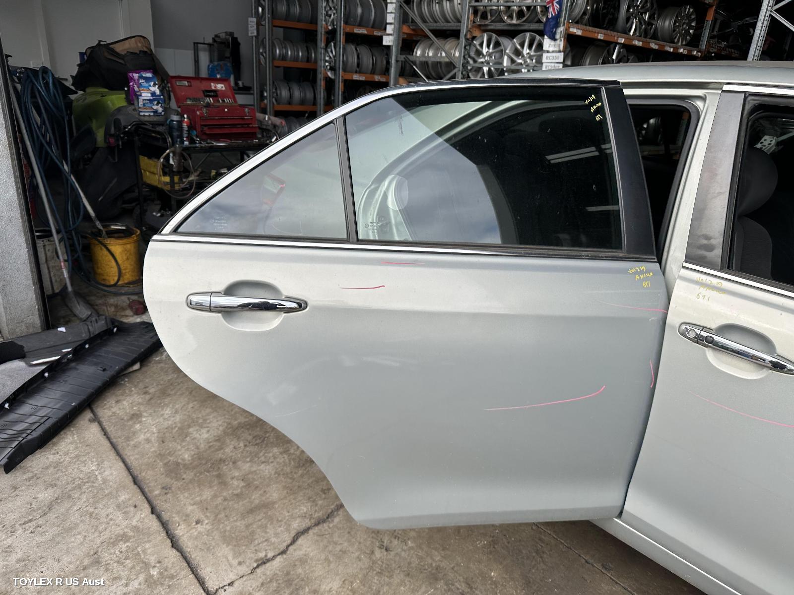TOYOTA CAMRY 2010 Right Rear Door Sliding ACV40/AHV40, NON MOULD TYPE