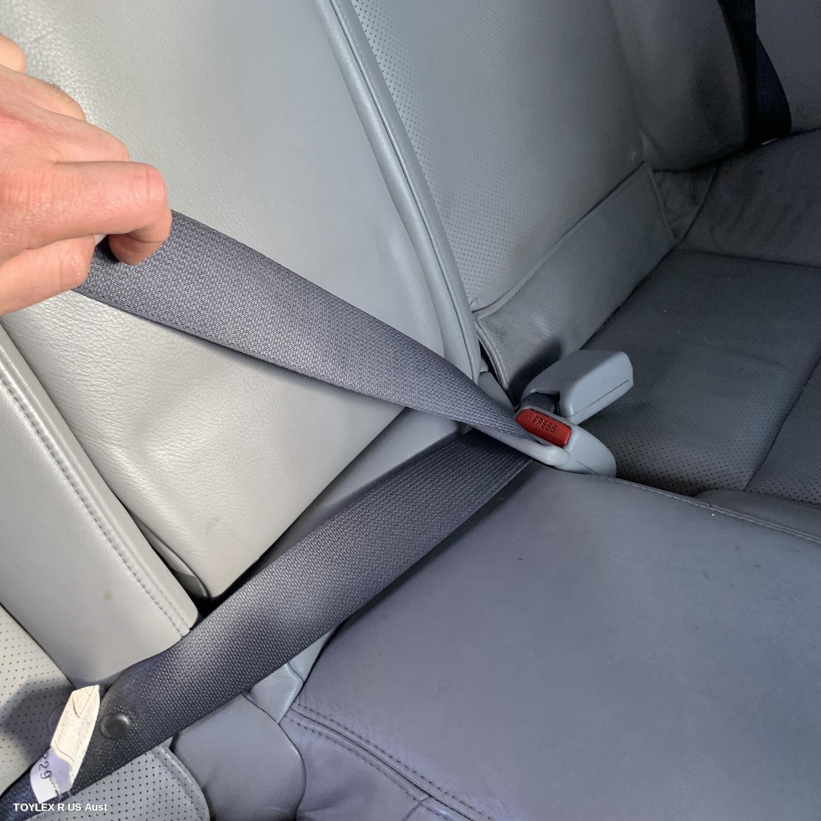 LEXUS IS250/IS250C 2005 Seatbelt/Stalk CENTRE REAR, SEAT BELT STALK ONLY, BLACK, SEDAN, GSE20R