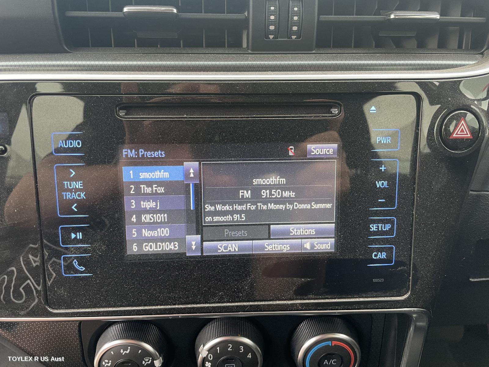 TOYOTA COROLLA 2015 Radio/Cd/Dvd/Sat/Tv 6.1IN TOUCHSCREEN (P/N ON FACE 100523), ZRE182R, HATCH