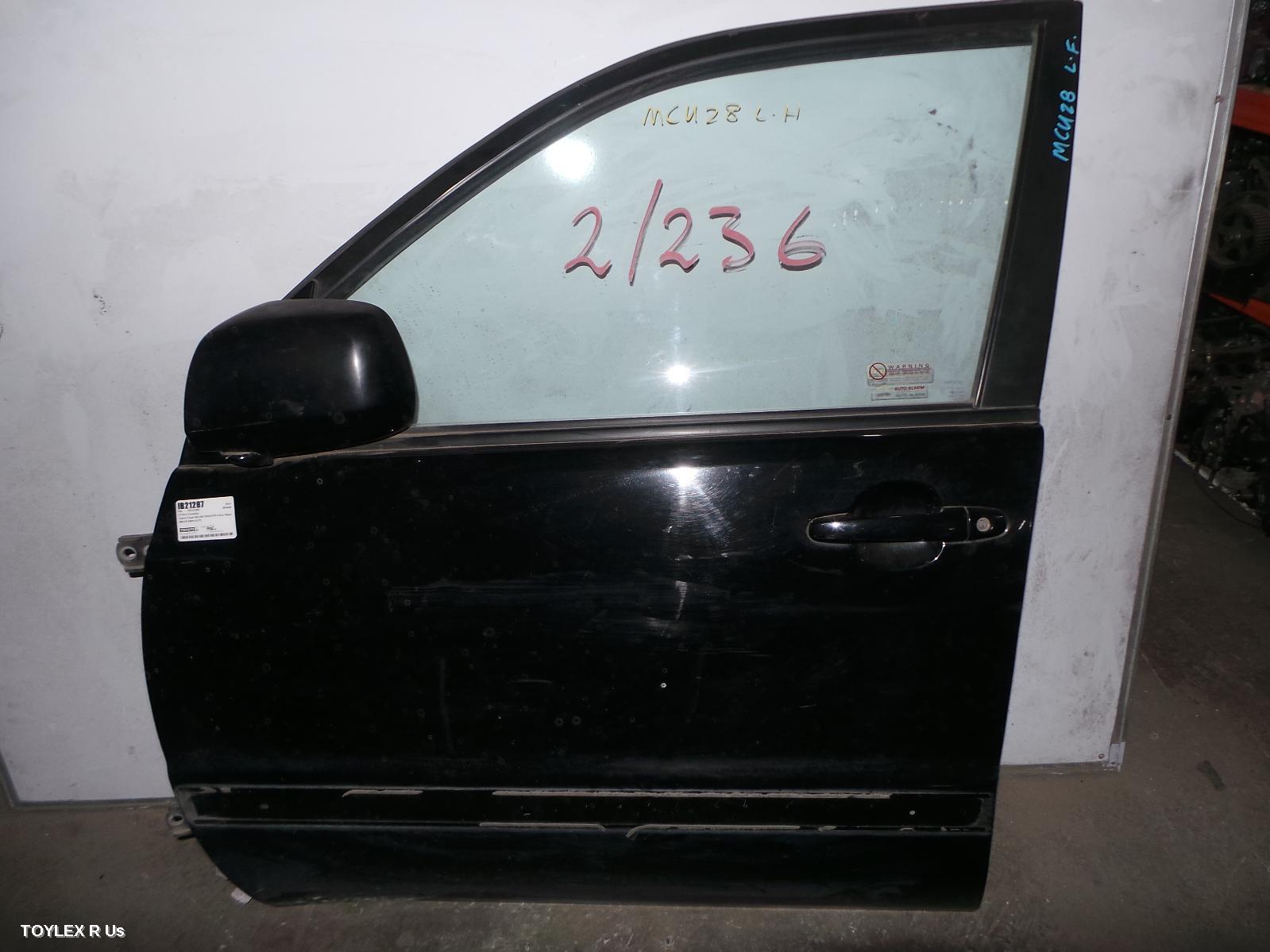 TOYOTA KLUGER 2005 Left Front Door MCU28R