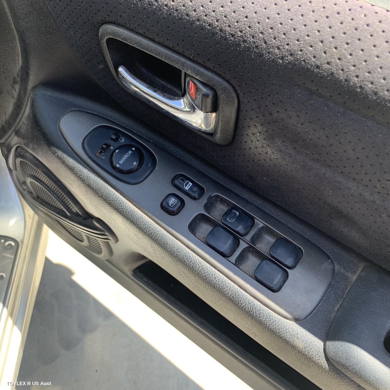 LEXUS IS200/IS300 2000 Pwr Dr Wind Switch IS200/IS300, RH FRONT (MASTER SWITCH)