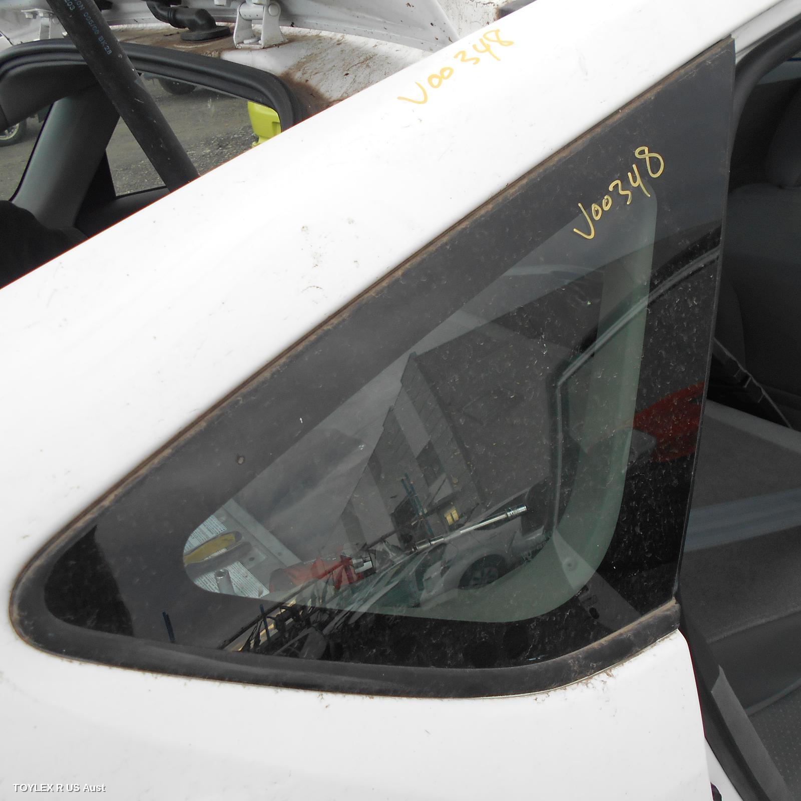 TOYOTA PRIUS 2006 Right Rear Side Glass NHW20R