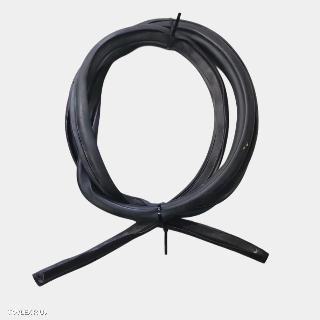 TOYOTA HILUX 2010 Door/Tailgate Seal RH FRONT RUBBER SEAL, DUAL CAB
