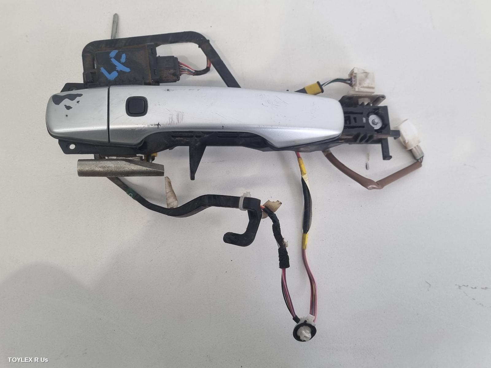 TOYOTA LANDCRUISER 2014 Door Handle 200 SERIES, OUTER, LH FRONT