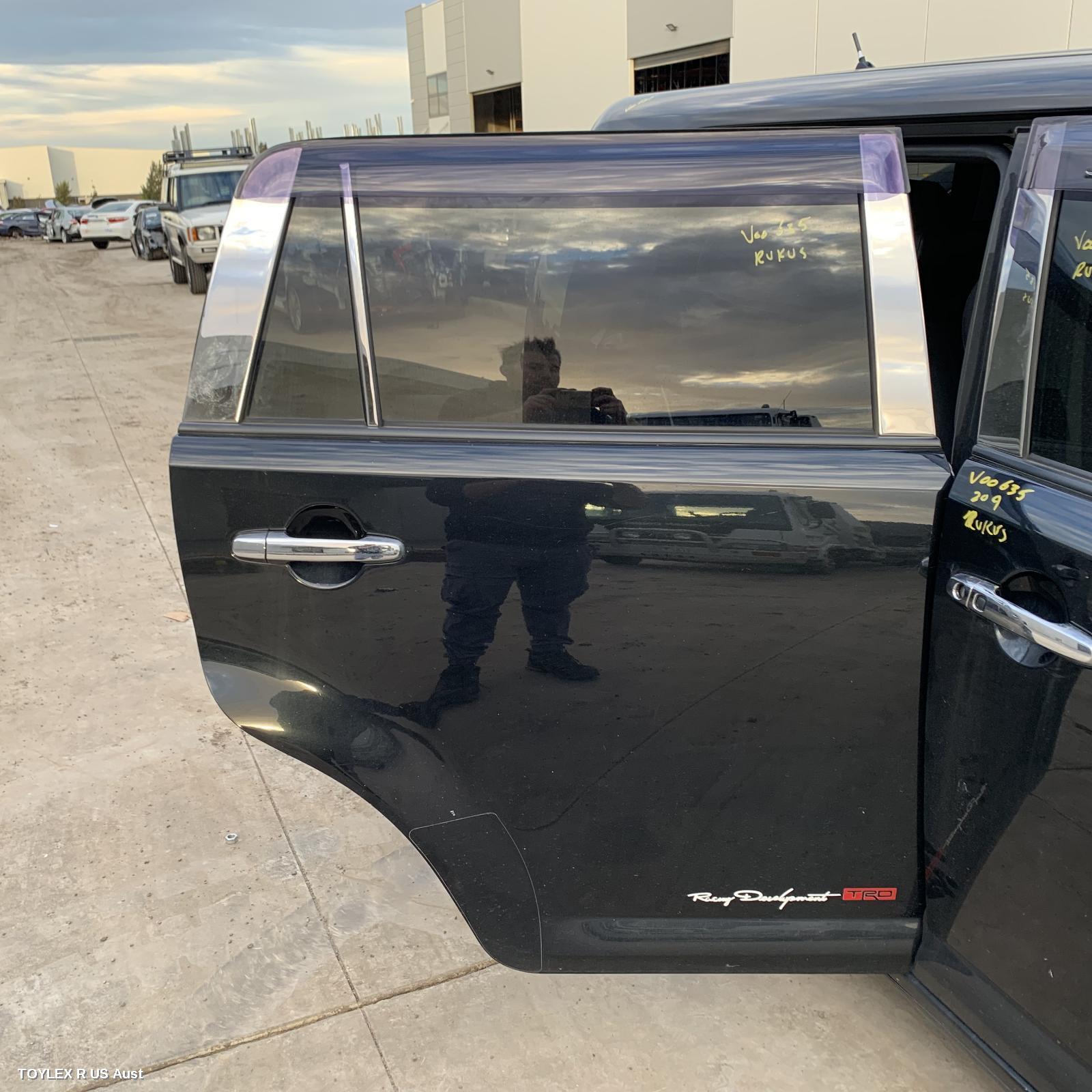 TOYOTA RUKUS 2012 Right Rear Door Sliding AZE151R