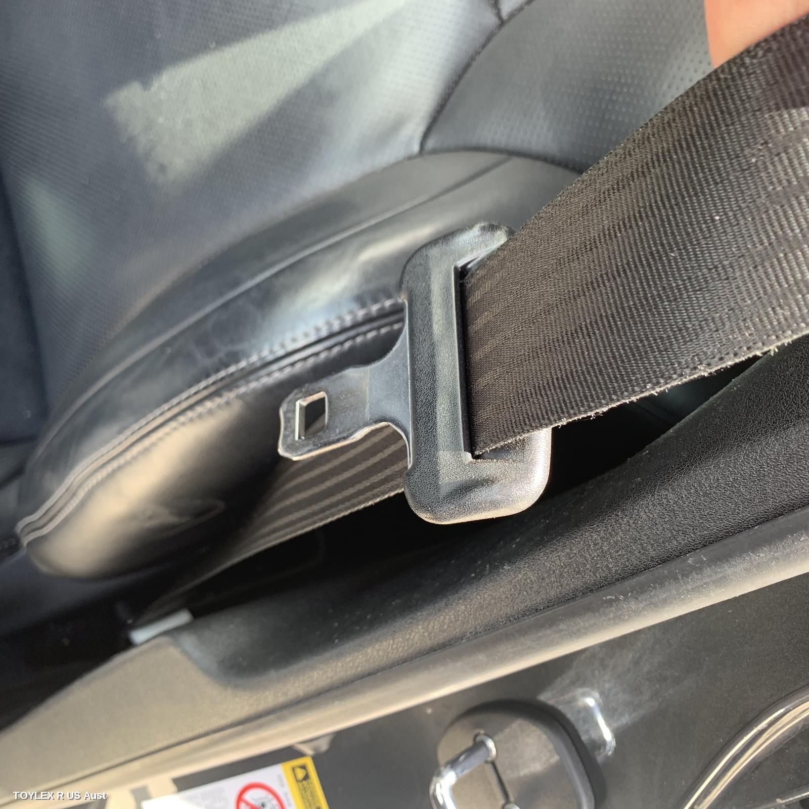 LEXUS IS250/IS250C 2010 Seatbelt/Stalk LH FRONT, SEAT BELT ONLY, BLACK, SEDAN, GSE20R