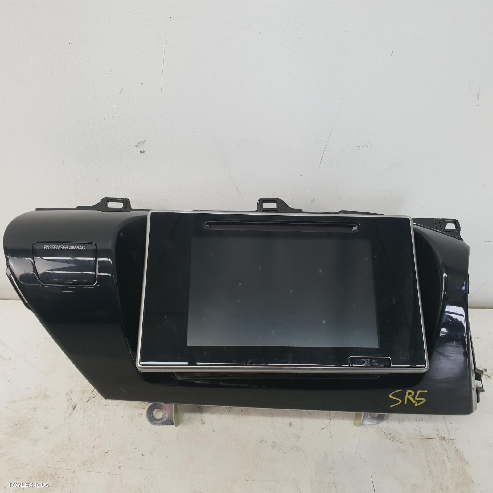 TOYOTA HILUX 2016 Radio/Cd/Dvd/Sat/Tv 6.1IN TOUCHSCREEN (P/N ON FACE 100409)