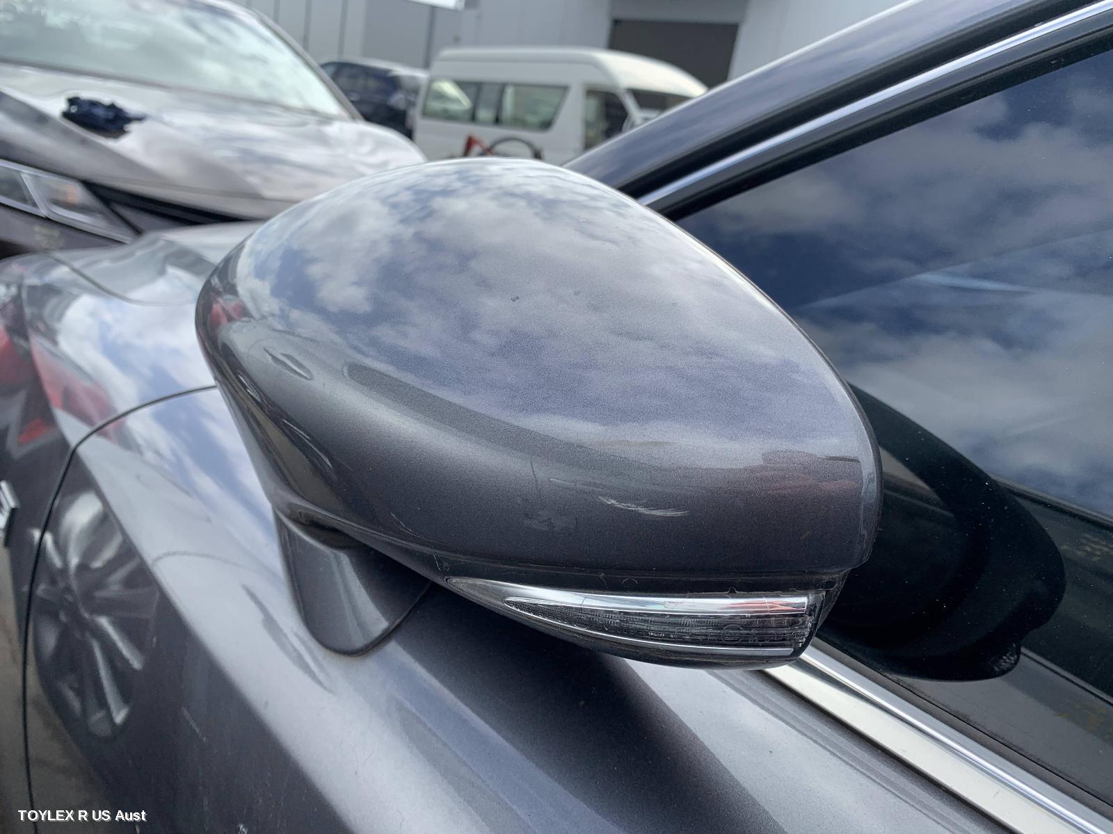 LEXUS IS SERIES 2013 Left Door Mirror XE30, W/ BLIND SPOT TYPE
