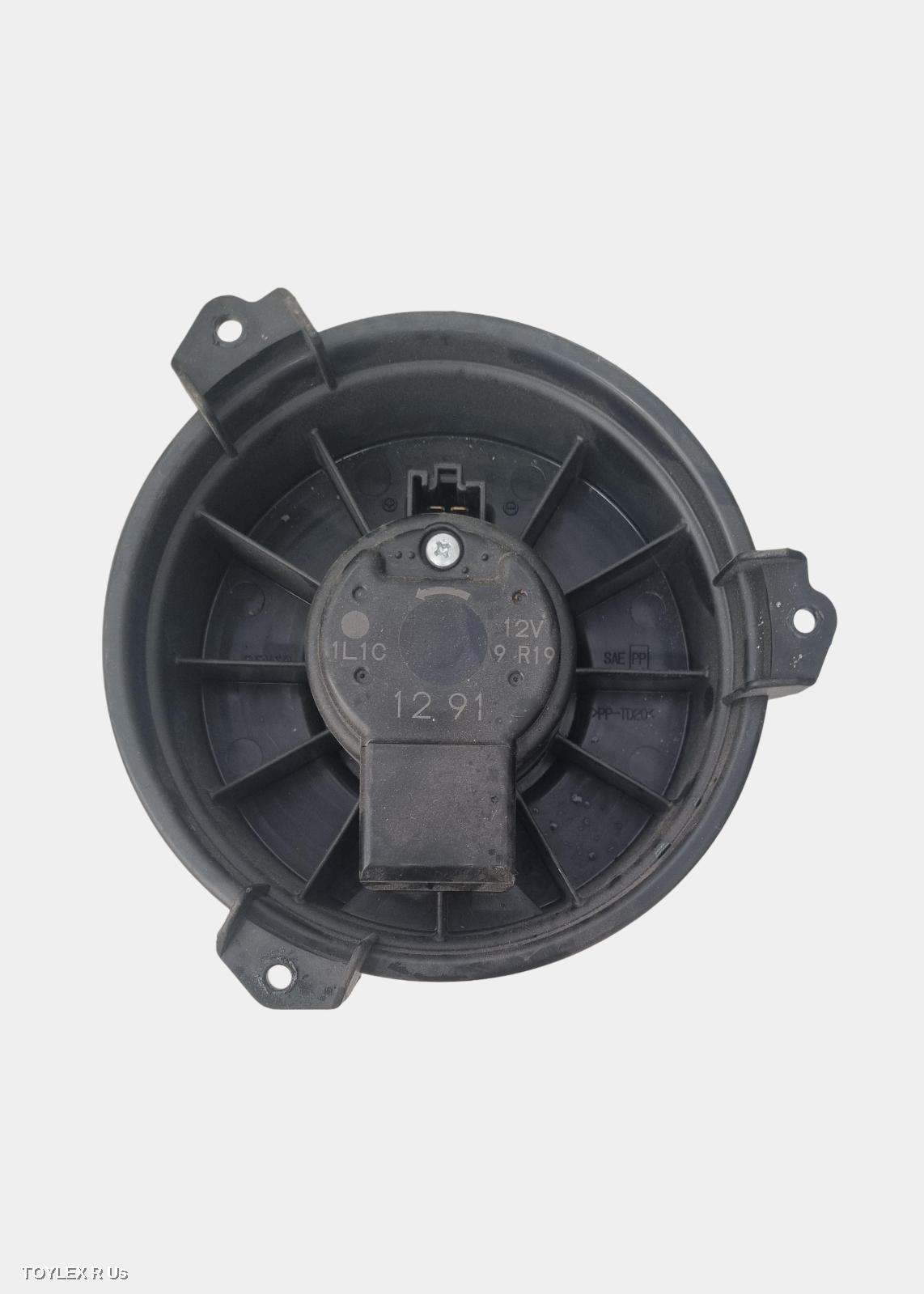 TOYOTA TARAGO 2012 Heater Fan Motor IN REAR 1/4 PANEL, ACR50R