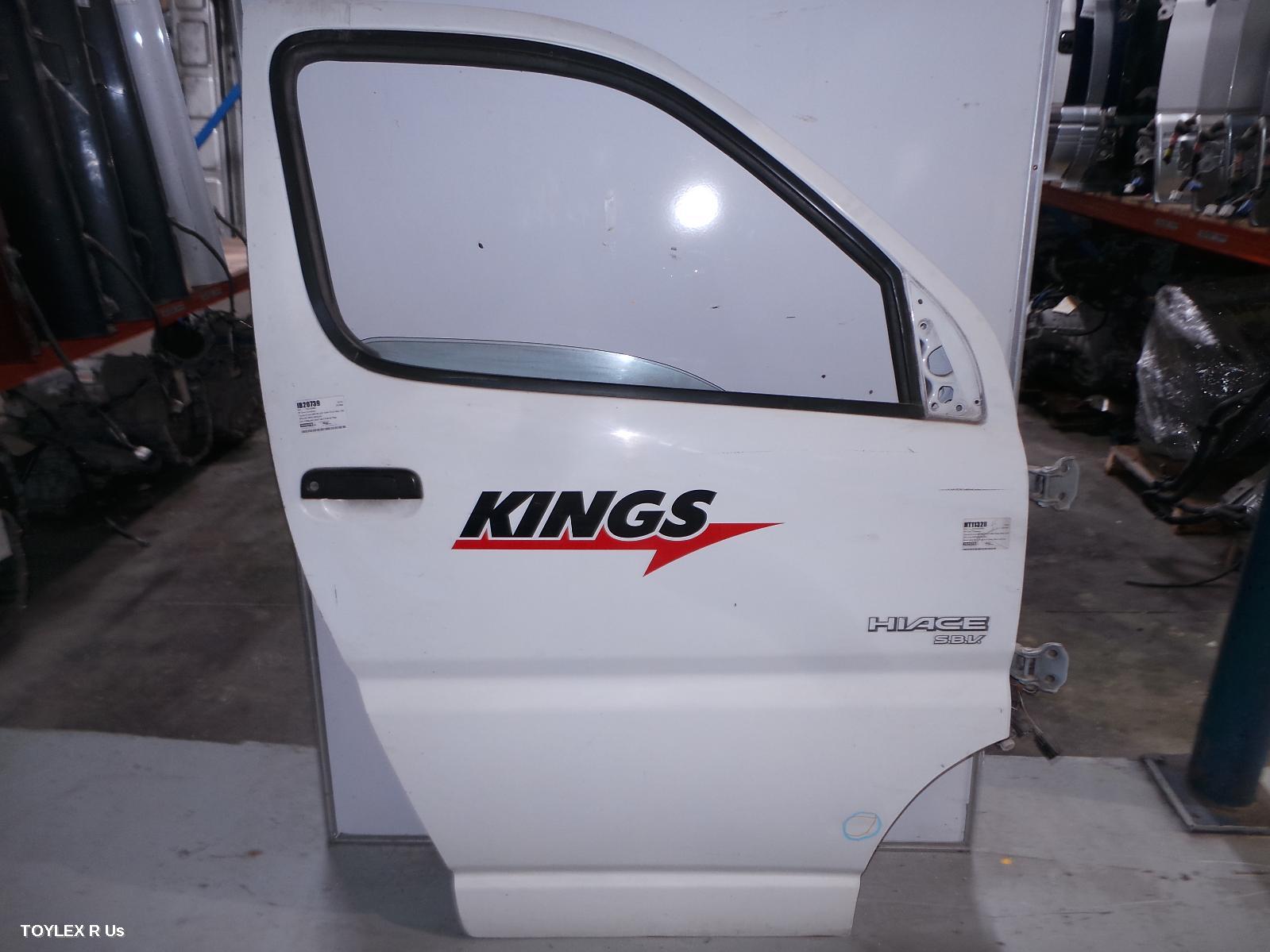 TOYOTA HIACE 2003 Right Front Door SBV
