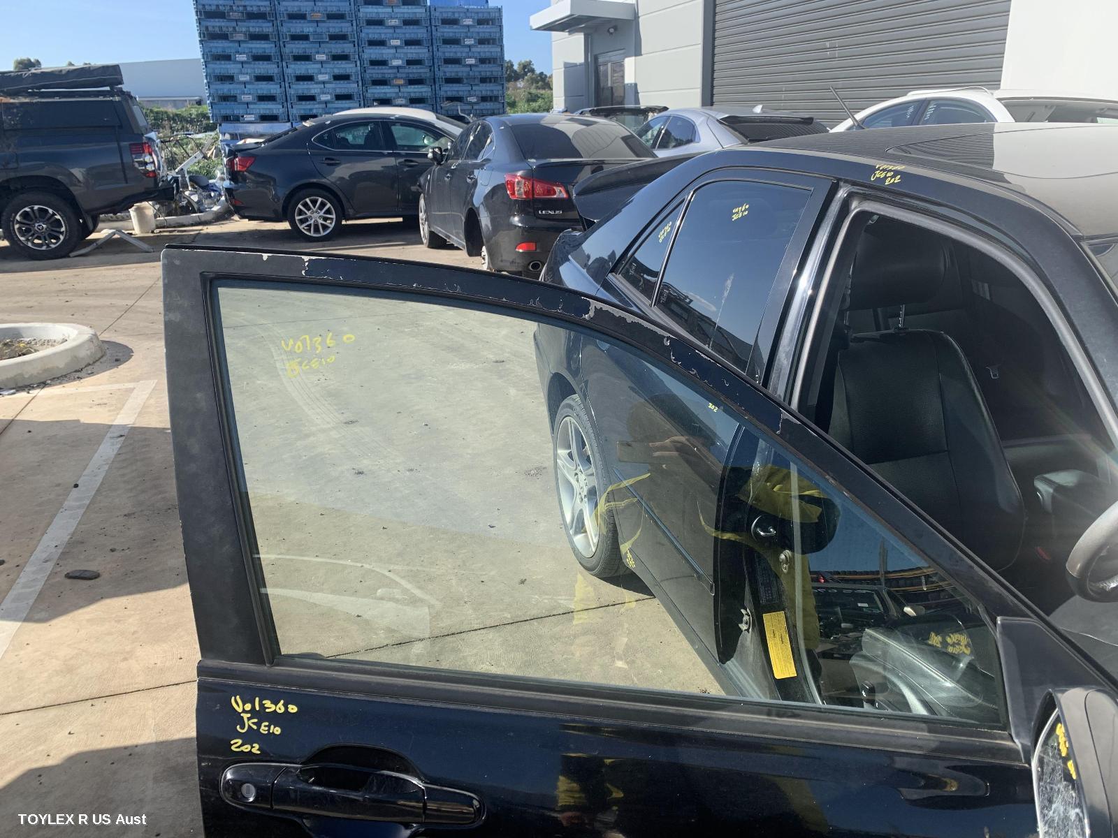 LEXUS IS200/IS300 2003 Right Front Door Window IS200/IS300