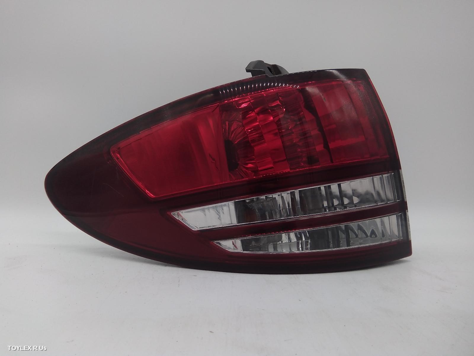 TOYOTA TARAGO 2002 Left Taillight ACR30 (AUST TYPE), 06/00-06/03 8156128301