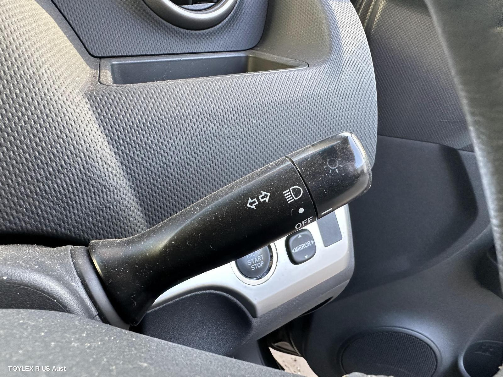 TOYOTA RUKUS 2010 Combination Switch FLASHER SWITCH, AZE151R