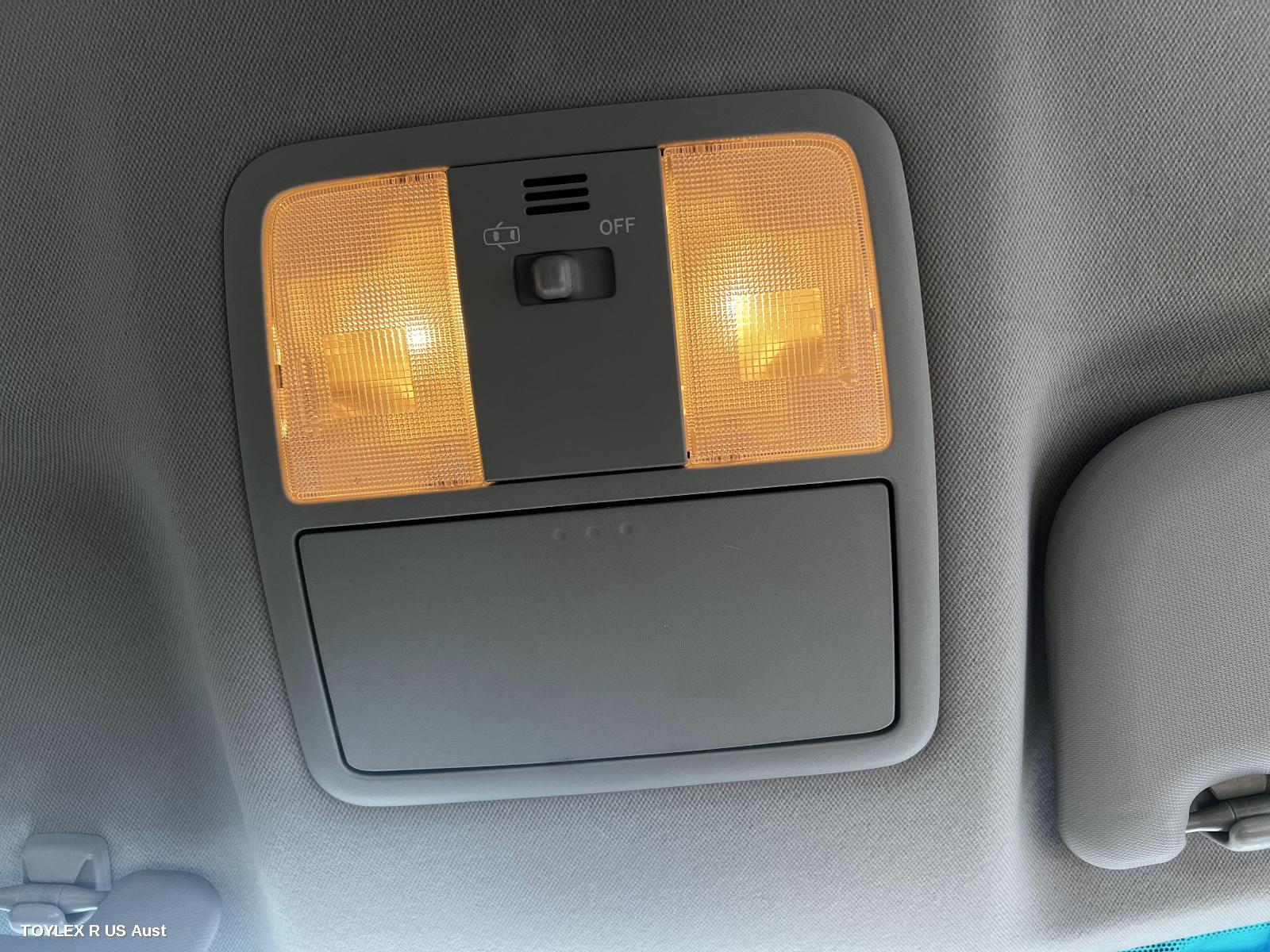 TOYOTA COROLLA 2016 Courtesy Light ZRE182R