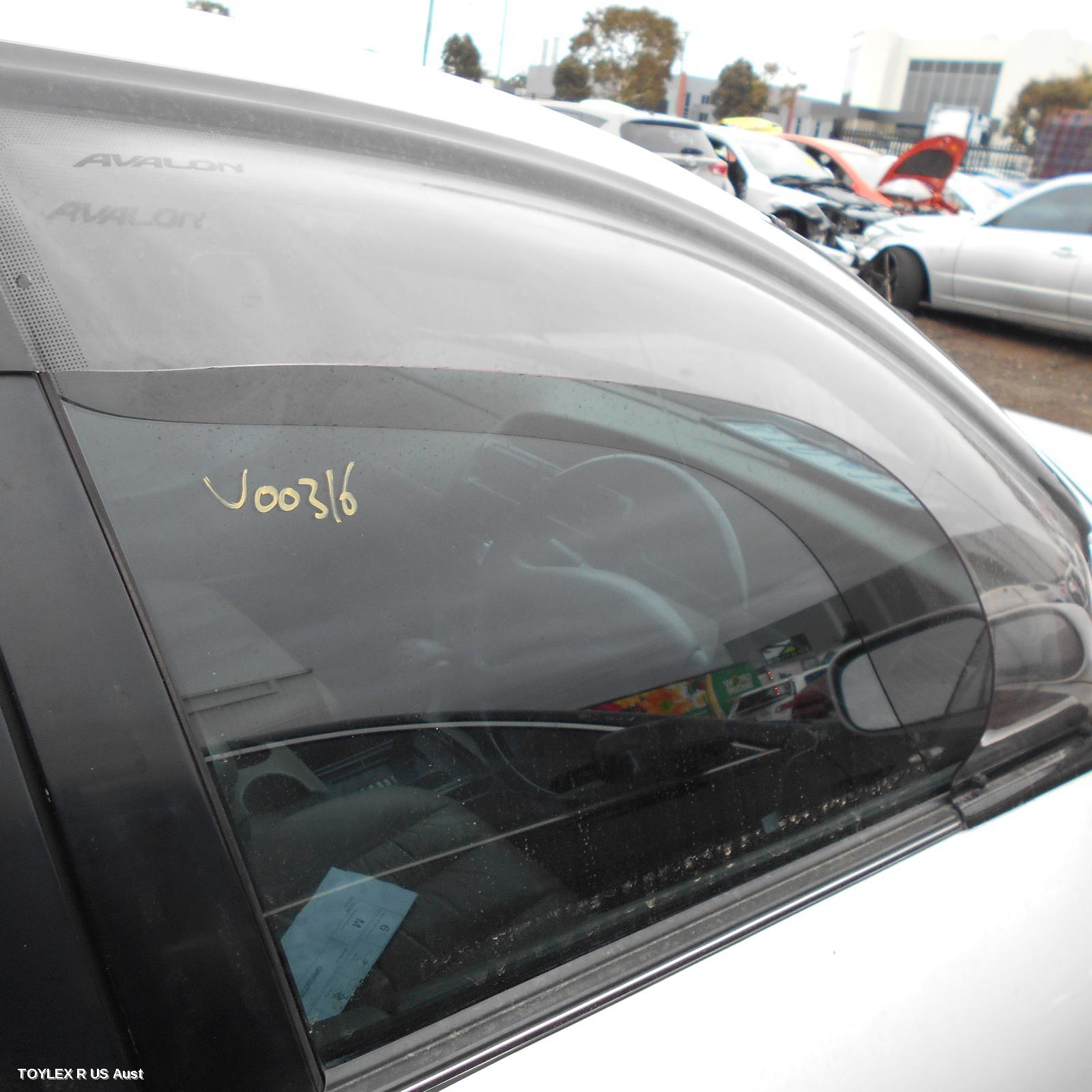 TOYOTA AVALON 2002 Right Front Door Window MCX10R