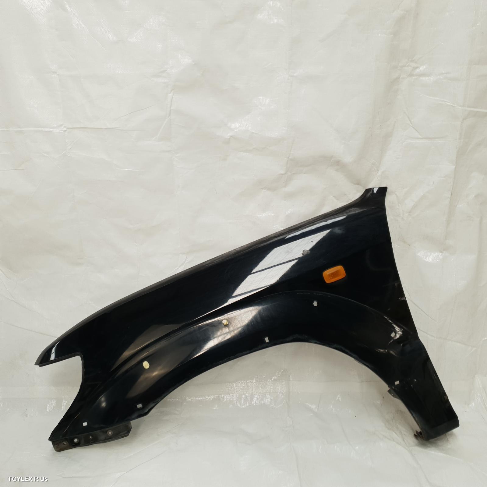 TOYOTA PRADO 2000 Left Guard 95 SERIES, FLARED TYPE, GXL/VX
