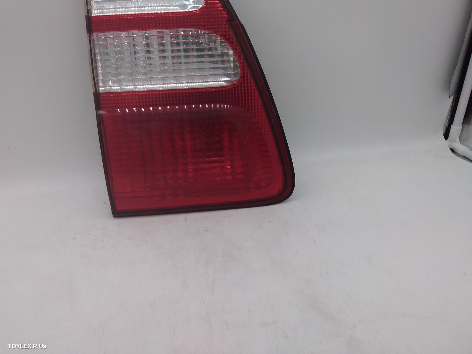 TOYOTA LANDCRUISER 2003 Rear Garnish 100 SERIES, TAILGATE LAMP (RH SIDE)