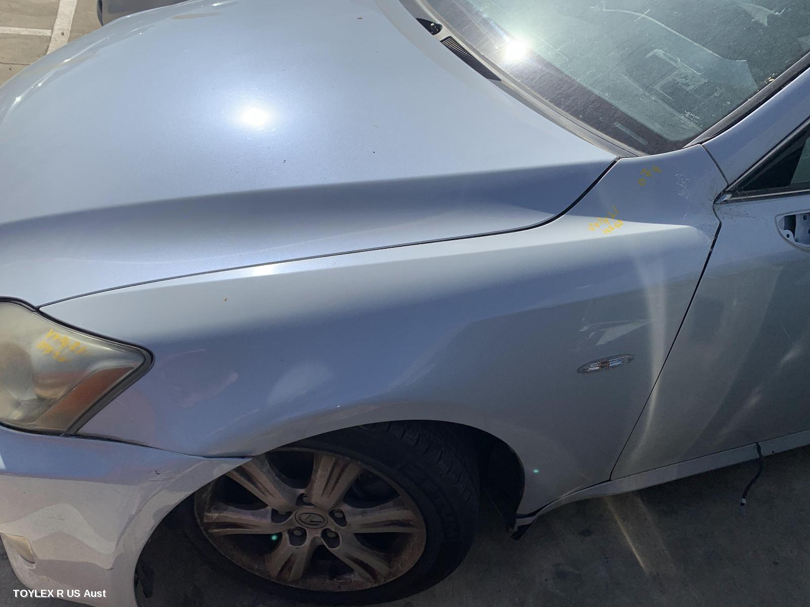 LEXUS IS250/IS250C 2007 Left Guard IS250, GSE20R