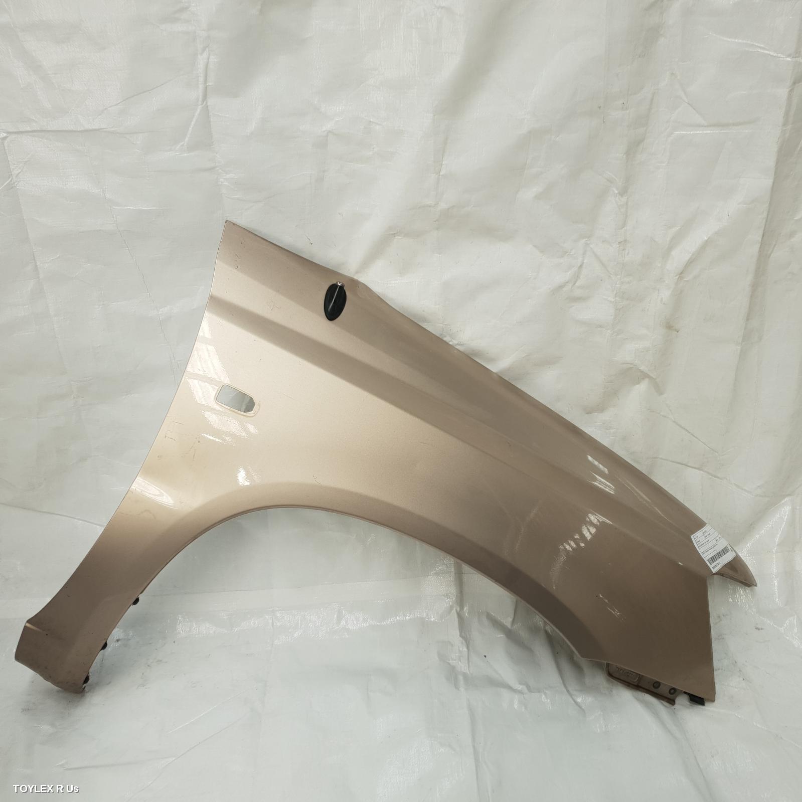 TOYOTA KLUGER 2005 Right Guard MCU28R