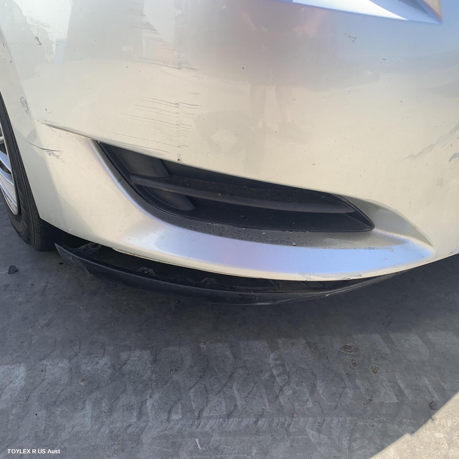 TOYOTA COROLLA 2007 Grille BUMPER GRILLE (RH SIDE), ZRE152R, HATCH, NON FOGLAMP TYPE