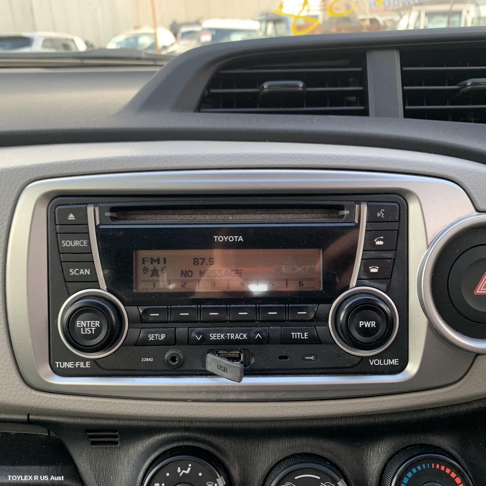 TOYOTA YARIS 2014 Radio/Cd/Dvd/Sat/Tv RADIO/CD PLAYER, NCP13#