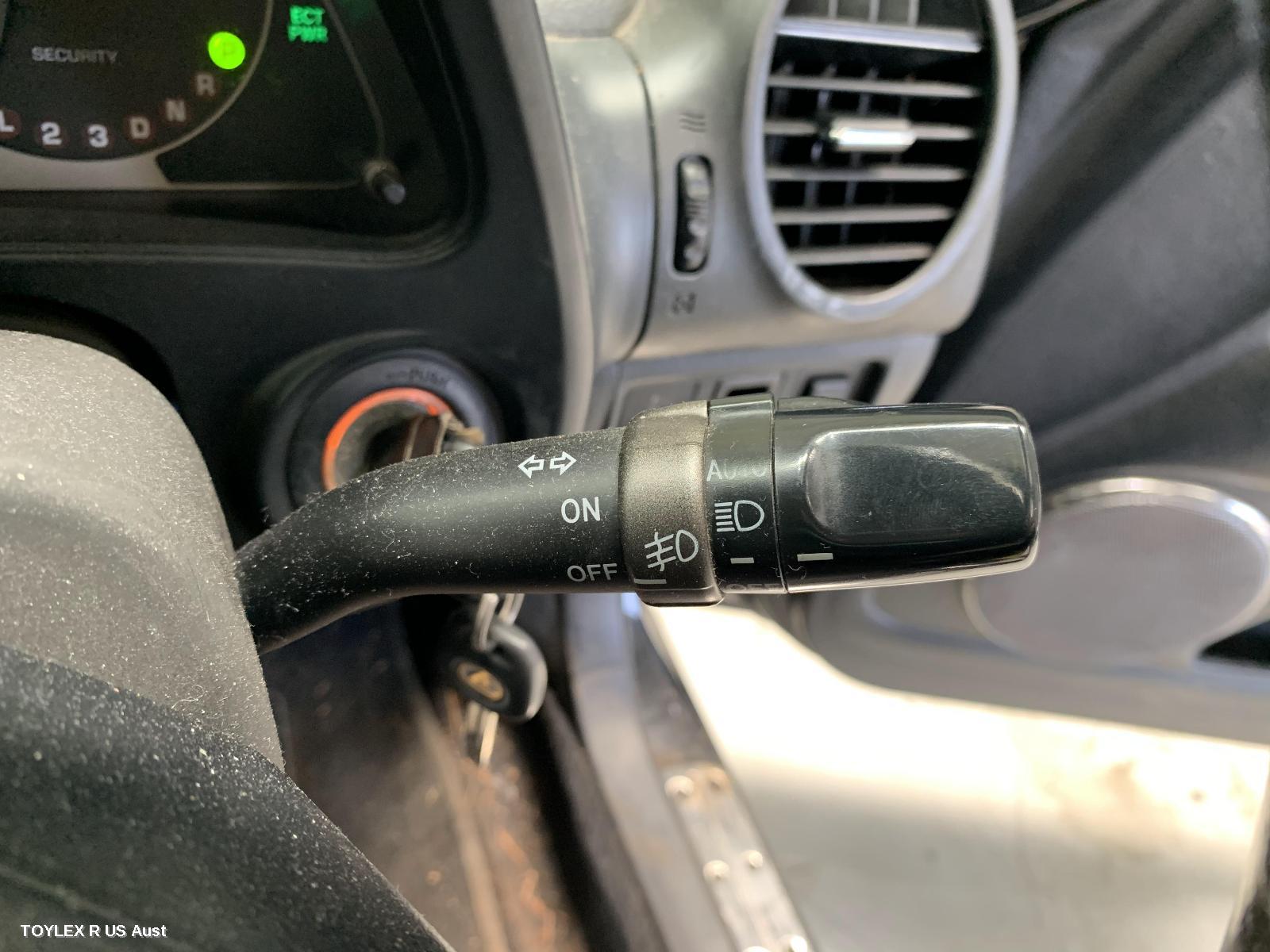 LEXUS IS200/IS300 2005 Combination Switch FLASHER SWITCH, IS200/IS300