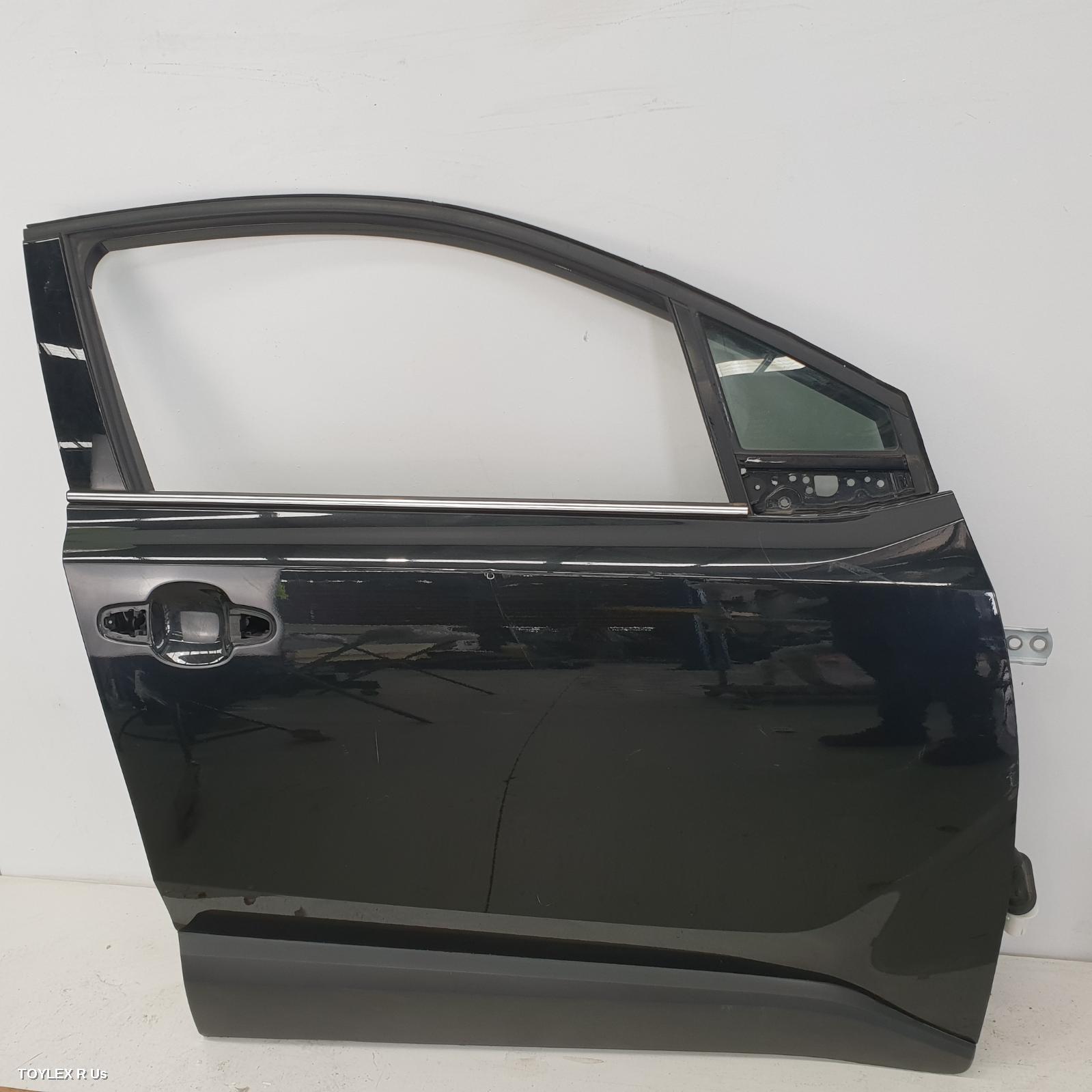 TOYOTA C-HR 2018 Right Front Door GEN 1