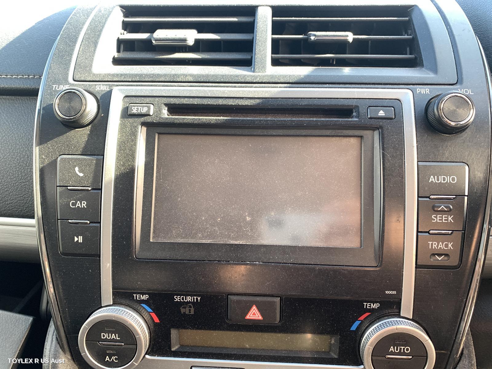 TOYOTA CAMRY 2012 Radio/Cd/Dvd/Sat/Tv 6.1in TOUCHSCREEN (P/N ON FACE 100035), ASV50/AVV50
