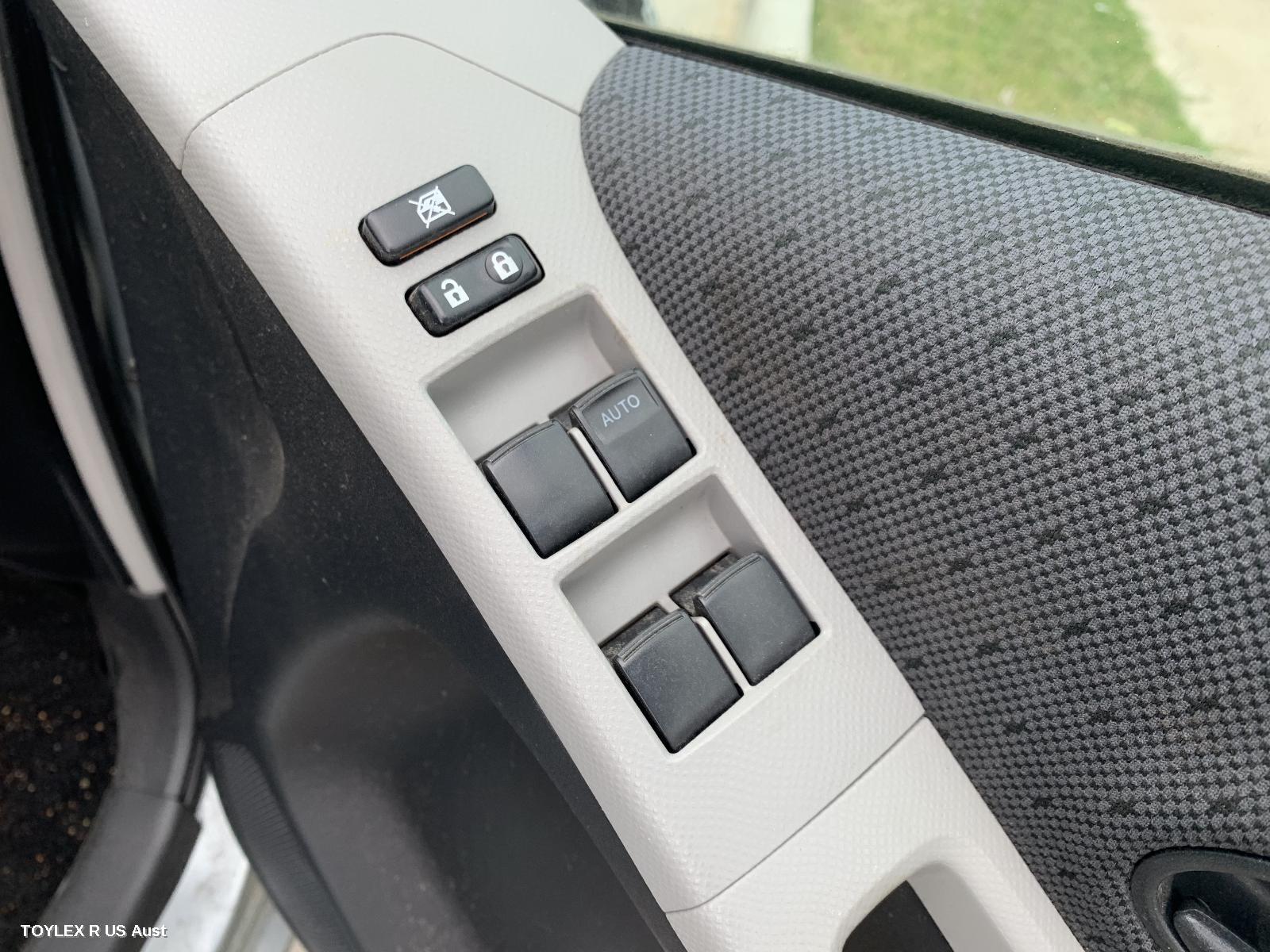 TOYOTA YARIS 2010 Pwr Dr Wind Switch RH FRONT (MASTER SWITCH), 4 SWITCH TYPE, 5DR HATCH/SEDAN, NCP9#