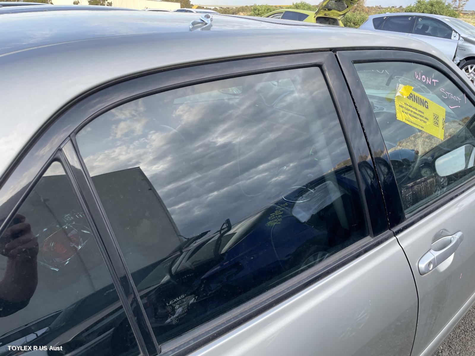 LEXUS IS200/IS300 2003 Right Rear Door Window IS200/IS300