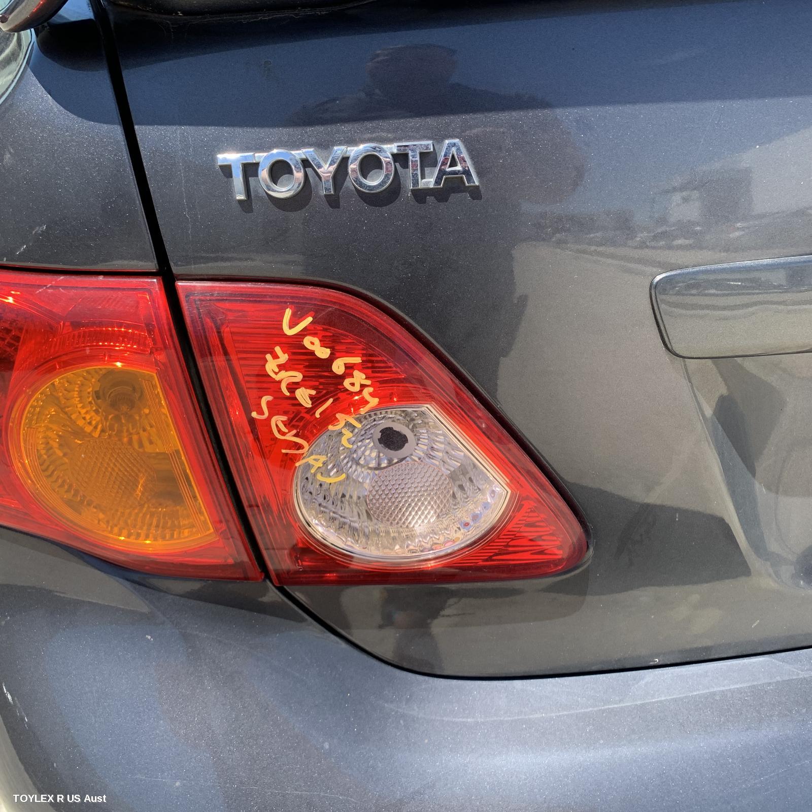 TOYOTA COROLLA 2008 Rear Garnish BOOTLID LAMP (LH SIDE), ZRE152/153R