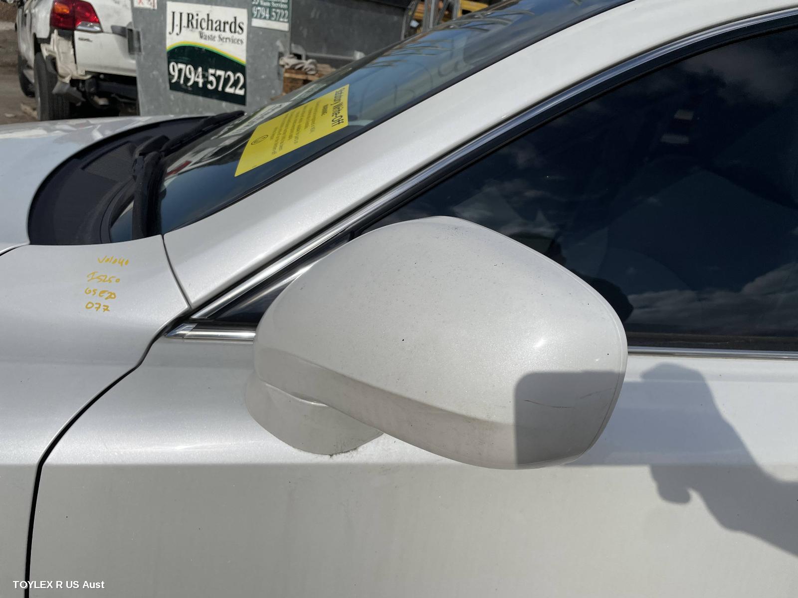 LEXUS IS250/IS250C 2008 Left Door Mirror IS250, GSE20R, SEDAN, SPORTS/SPORTS LUXURY, NON INDICATOR TYPE (2 PLUG)